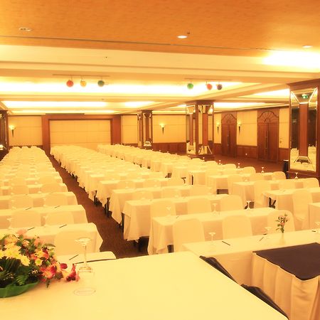 Amora Thapae Hotel Chiang Mai Exterior foto