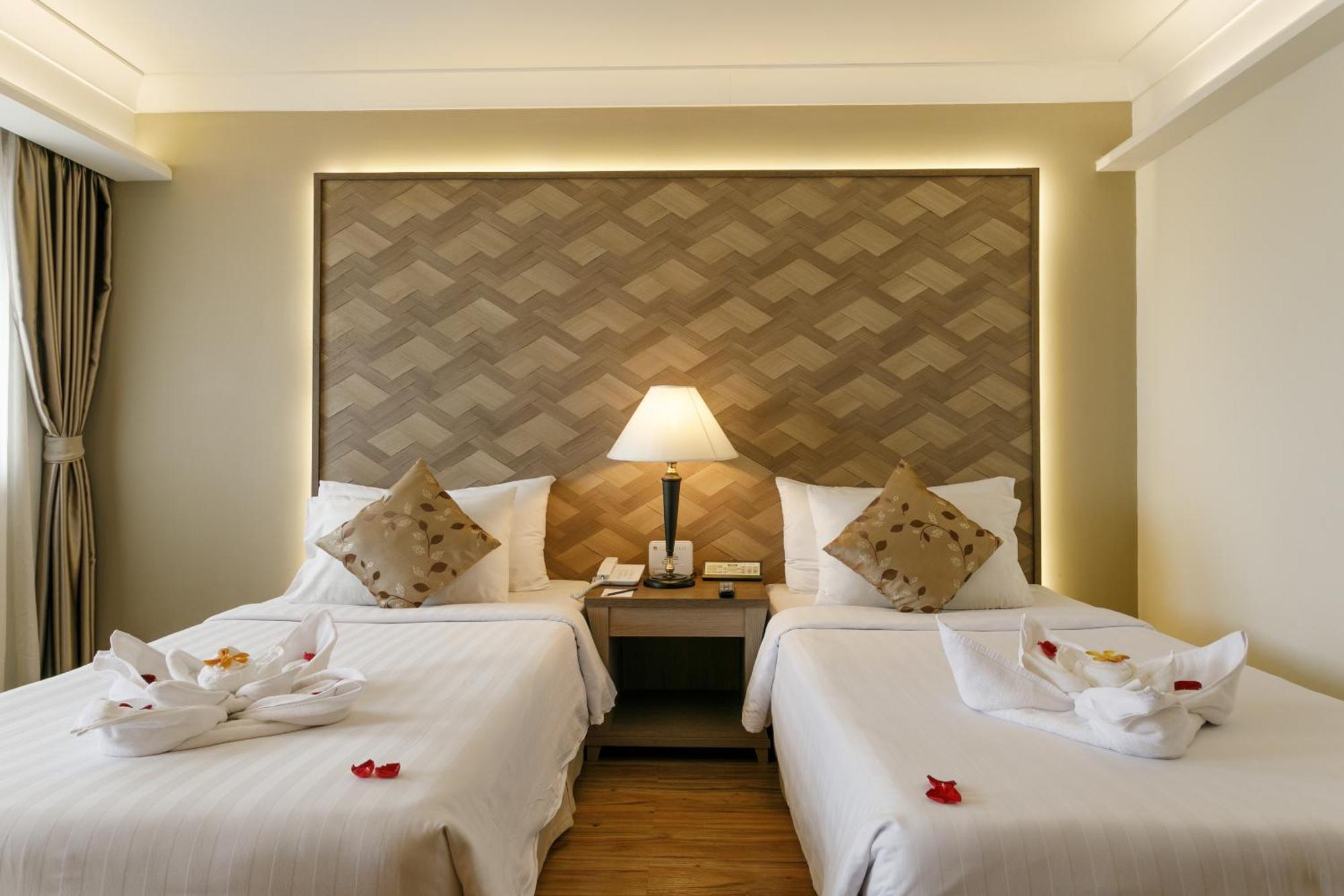 Amora Thapae Hotel Chiang Mai Exterior foto